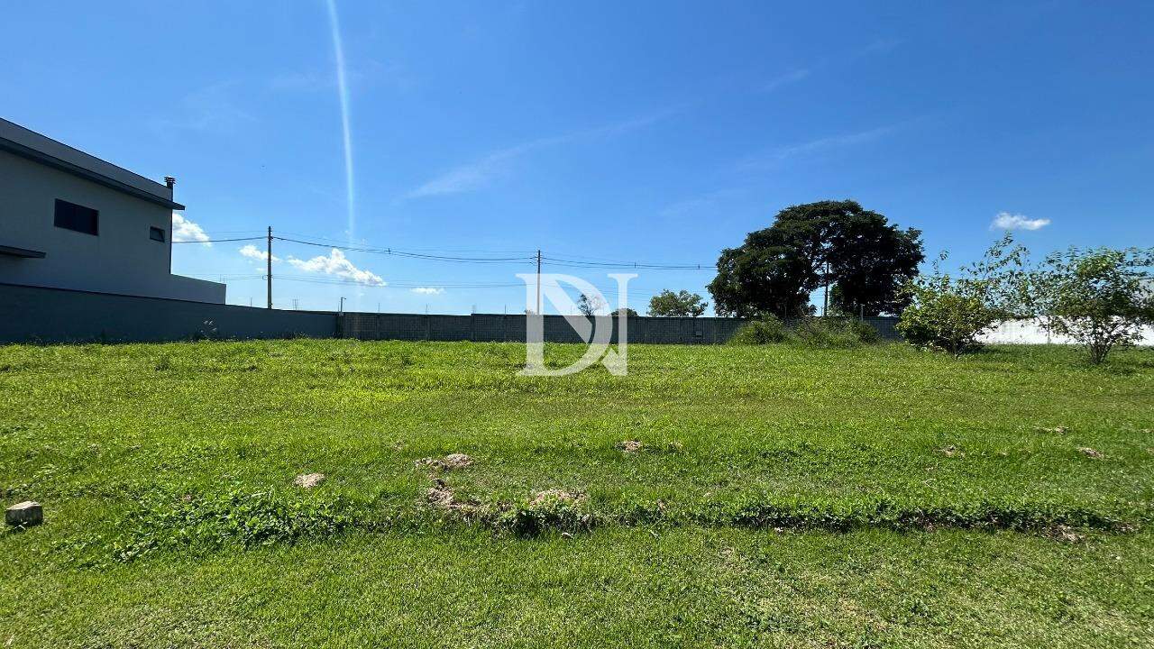 Terreno em condomínio à venda no Condomínio Residencial Una: 