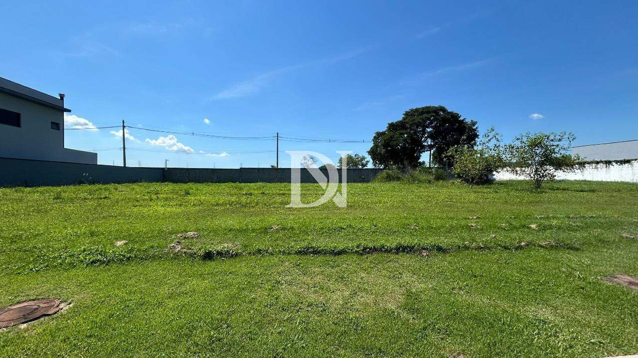 Terreno em condomínio à venda no Condomínio Residencial Una: 