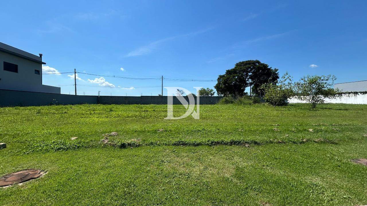 Terreno em condomínio à venda no Condomínio Residencial Una: 