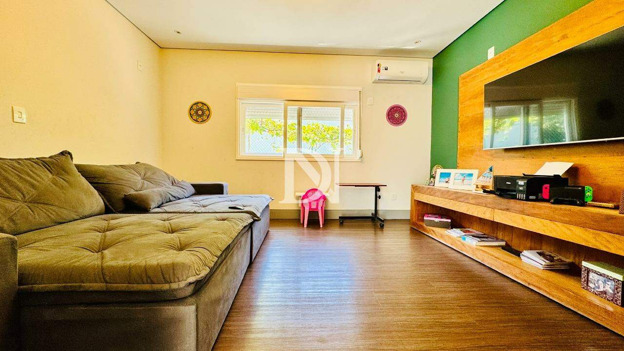 Casa em condomínio à venda no Terras de Mont Serrat: 