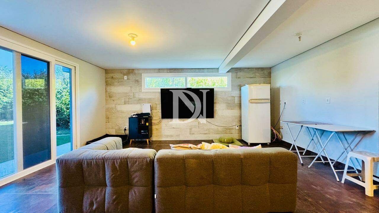 Casa em condomínio à venda no Terras de Mont Serrat: 
