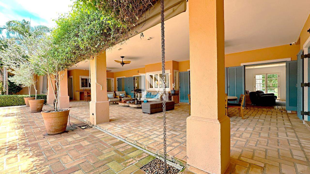 Casa em condomínio à venda no Condomínio Terras de São José: 