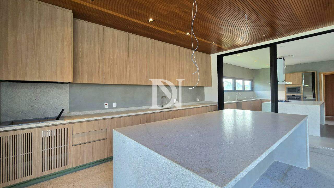 Casa em condomínio à venda no Condomínio Terras de São José II: 