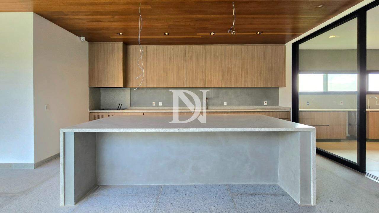 Casa em condomínio à venda no Condomínio Terras de São José II: 