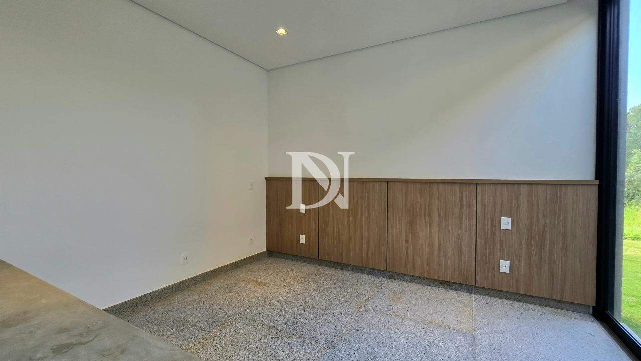 Casa em condomínio à venda no Condomínio Terras de São José II: 