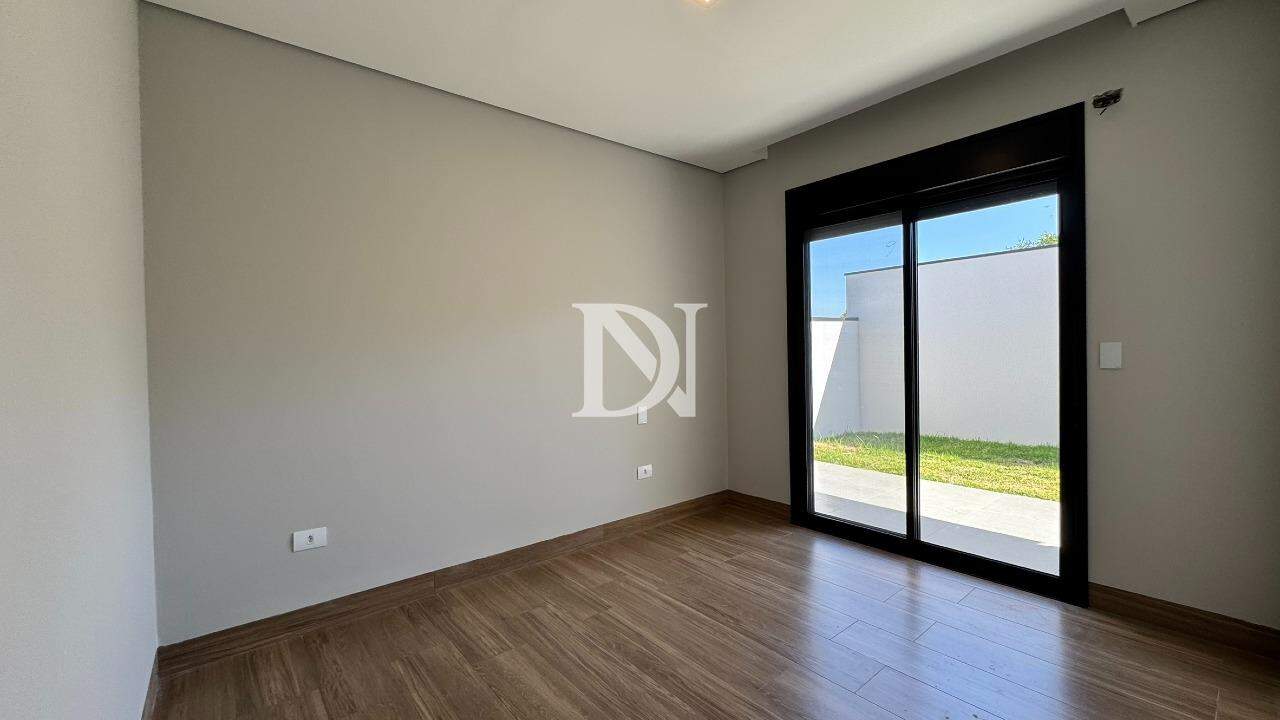 Casa em condomínio à venda no Condomínio Gardenville: 