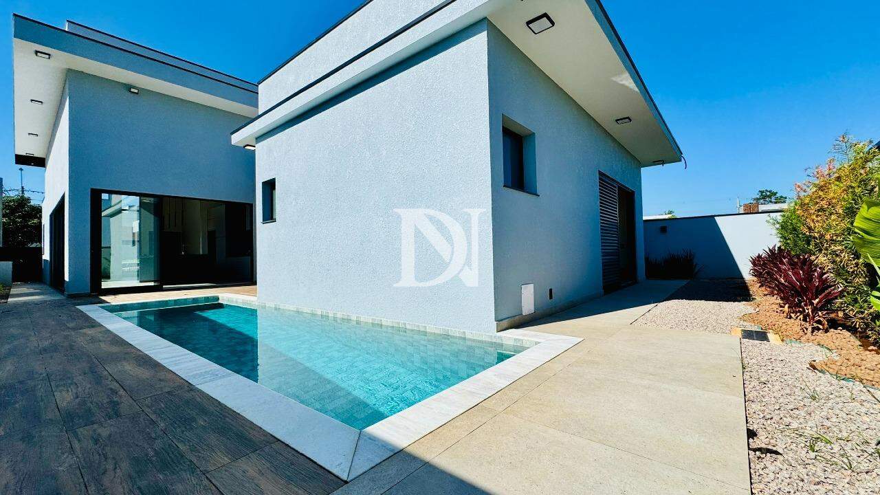 Casa em condomínio à venda no Condomínio Residencial Una: 