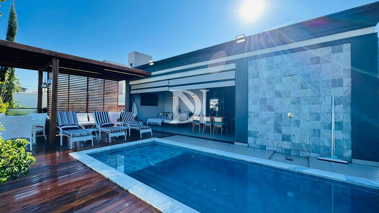Casa em condomínio à venda no Condomínio Mirante dos Ipês: 