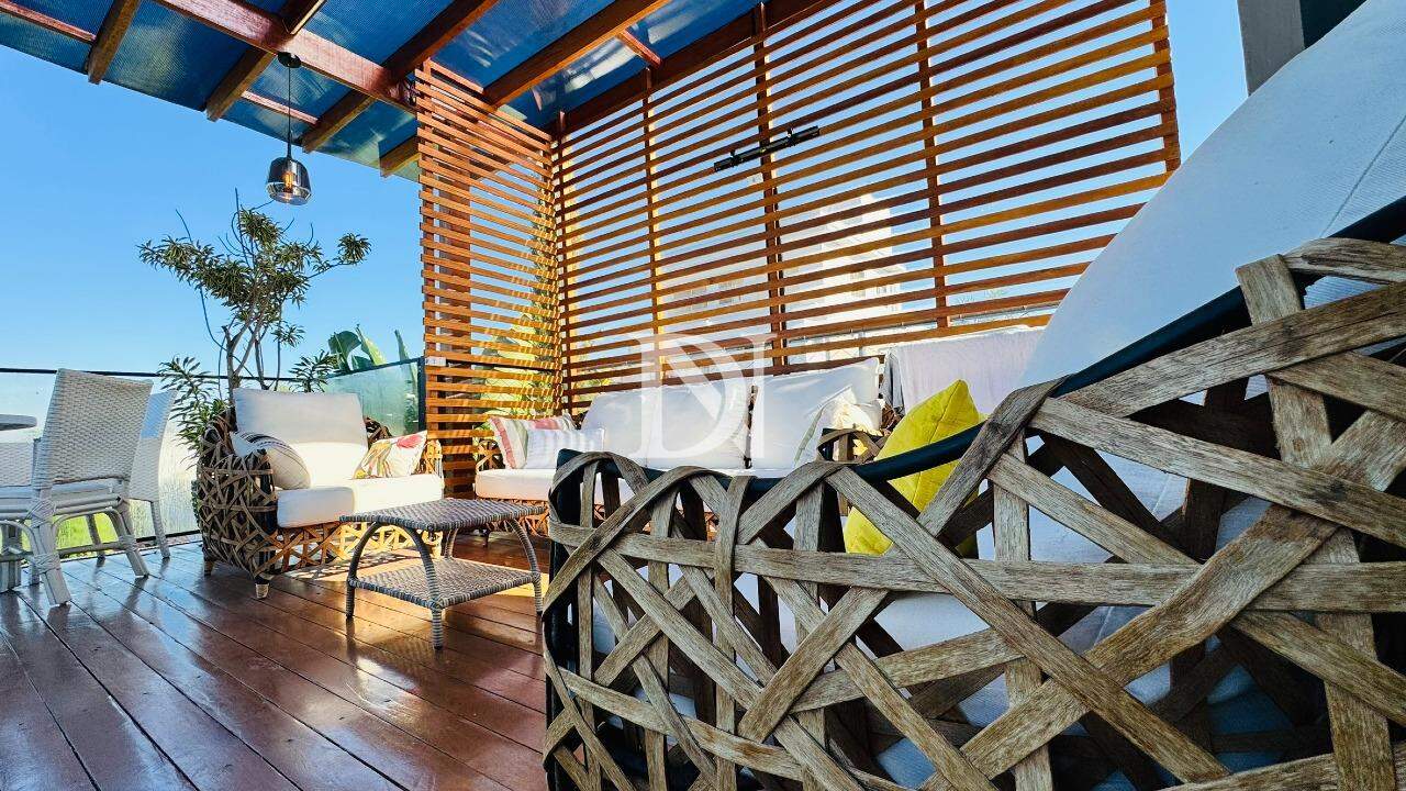 Casa em condomínio à venda no Condomínio Mirante dos Ipês: 