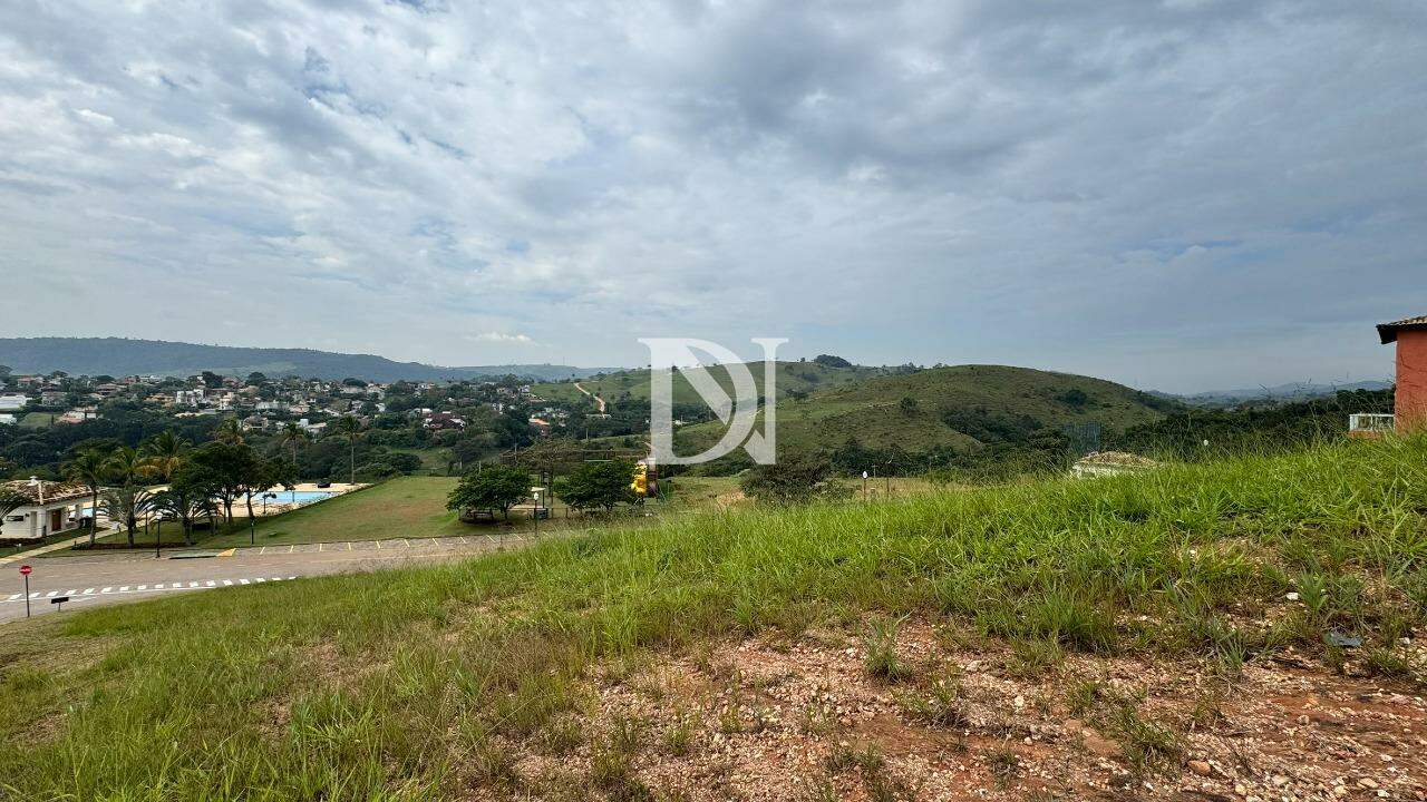 Terreno em condomínio à venda no Condomínio Campos de Santo Antônio II: 