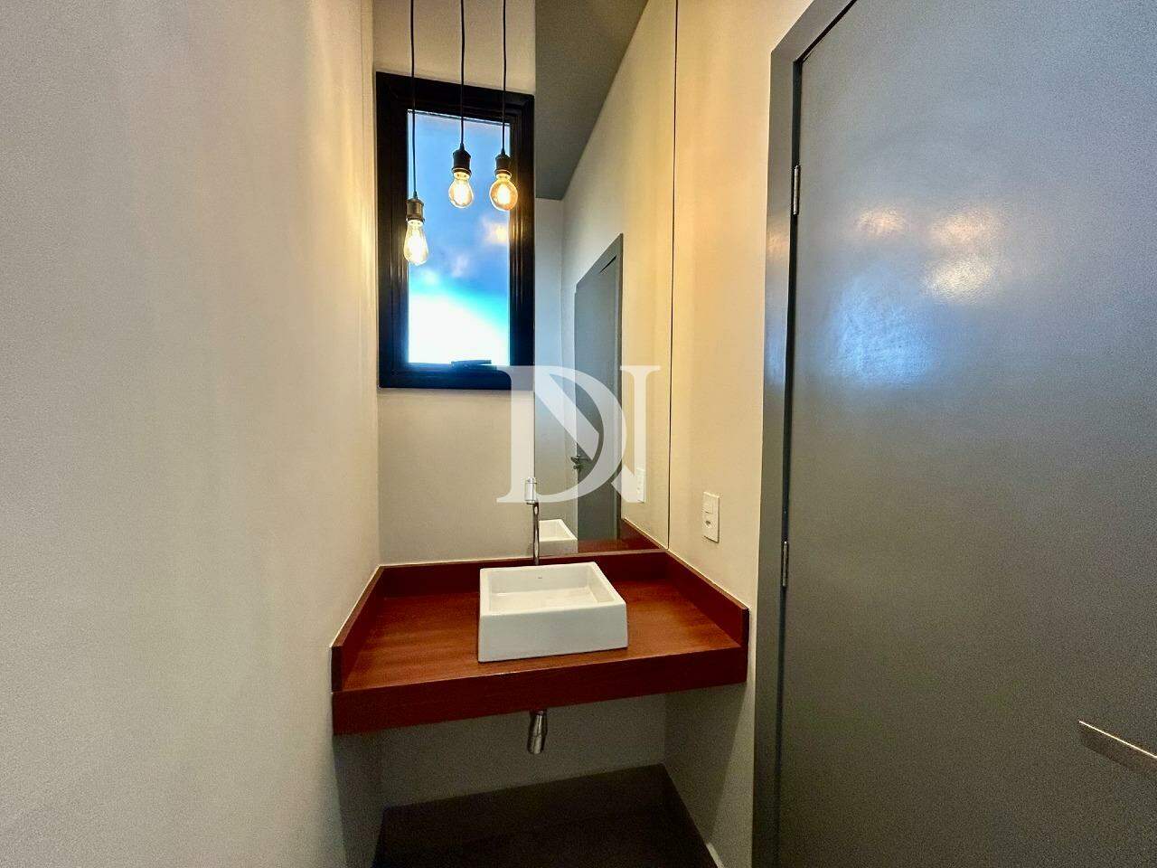 Casa em condomínio para aluguel no Condomínio Gardenville: 