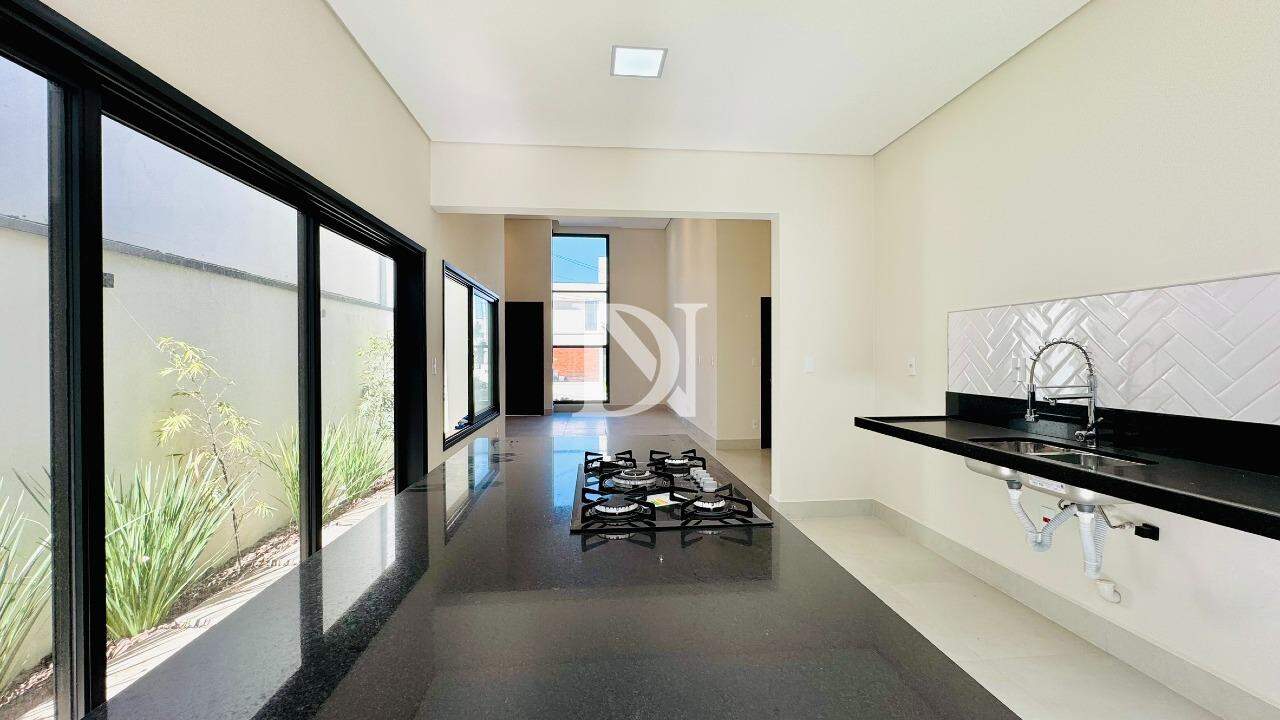 Casa em condomínio à venda no Condomínio Residencial Mont Blanc: 
