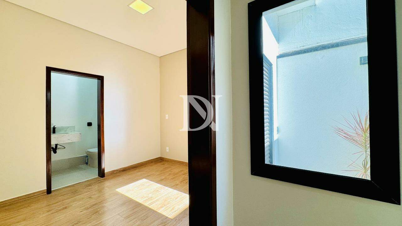 Casa em condomínio à venda no Condomínio Residencial Mont Blanc: 