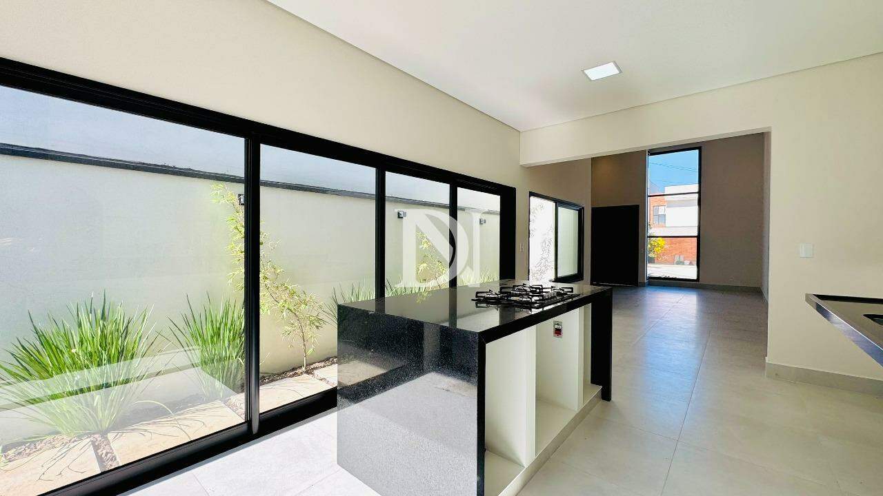 Casa em condomínio à venda no Condomínio Residencial Mont Blanc: 