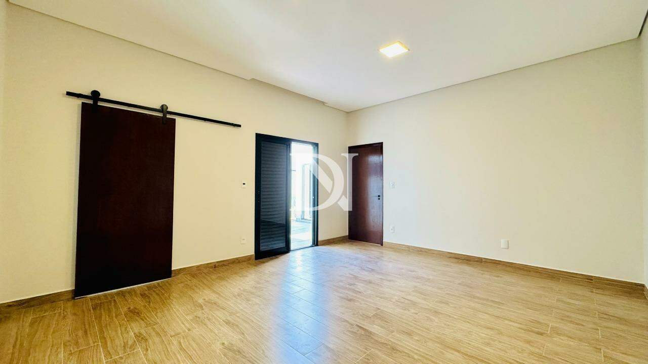 Casa em condomínio à venda no Condomínio Residencial Mont Blanc: 