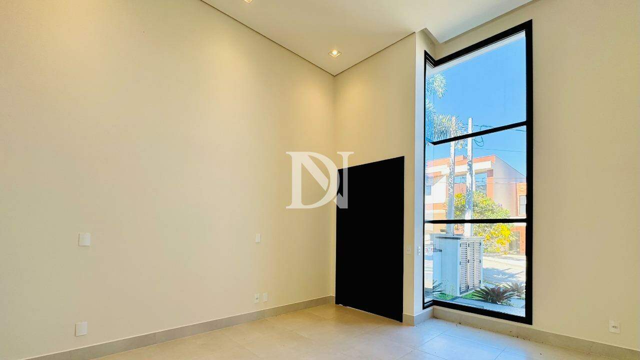 Casa em condomínio à venda no Condomínio Residencial Mont Blanc: 
