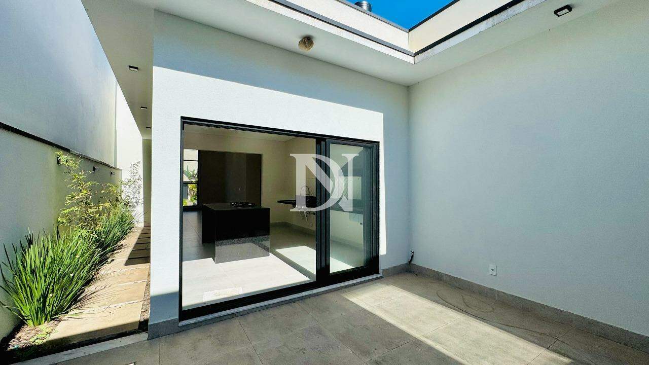 Casa em condomínio à venda no Condomínio Residencial Mont Blanc: 