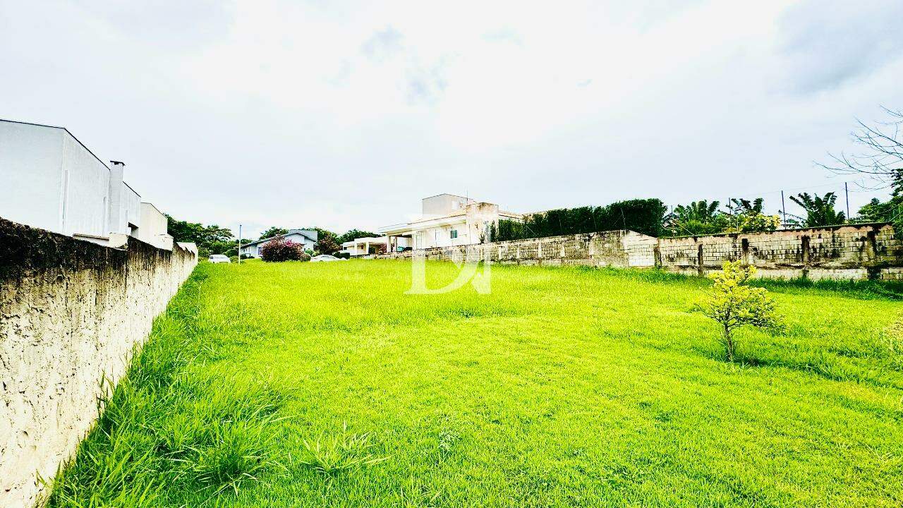 Terreno em condomínio à venda no Condominio Fazenda Palmeiras Imperiais: 