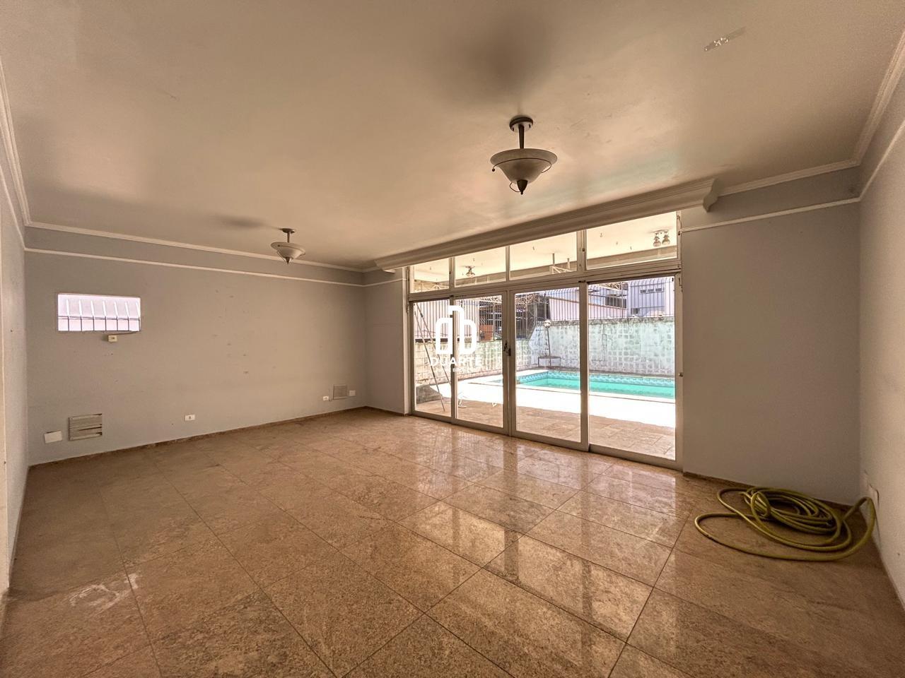 Casa à venda no BOQUEIRÃO: 