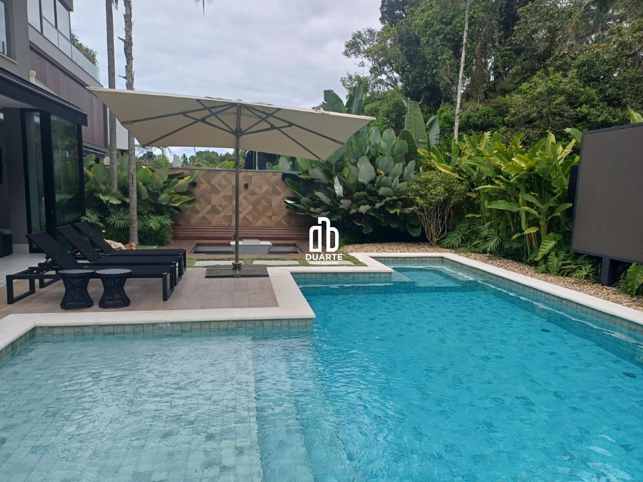 Casa à venda no RIVIERA: 