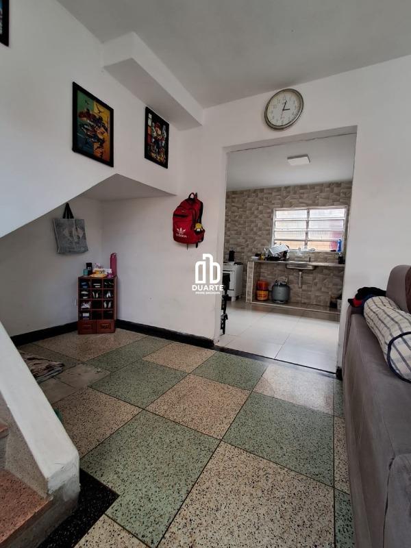 Casa à venda no PARQUE SÃO VICENTE: 