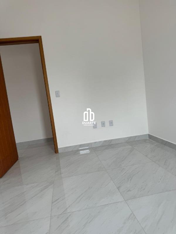 Casa à venda no SANTA MARIA: 