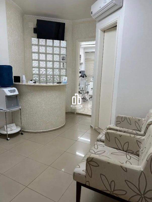 Predio comercial à venda no EMBARE: 