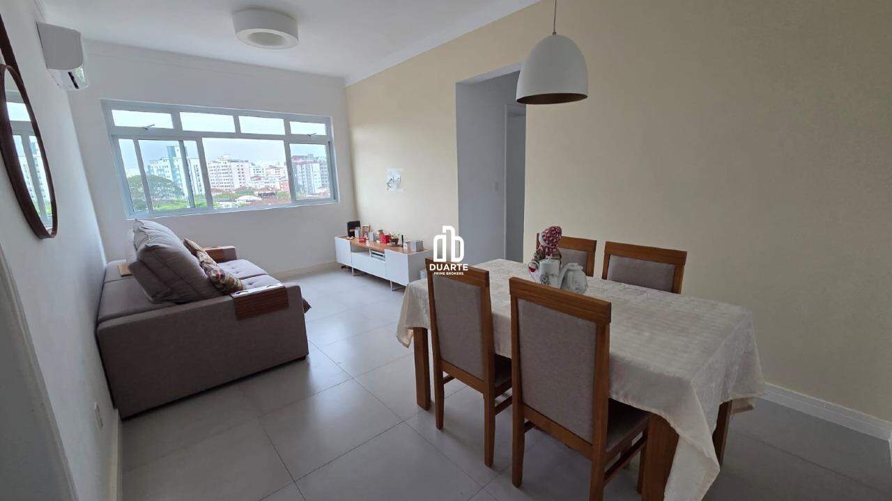 Apartamento à venda no MARAPÉ: 