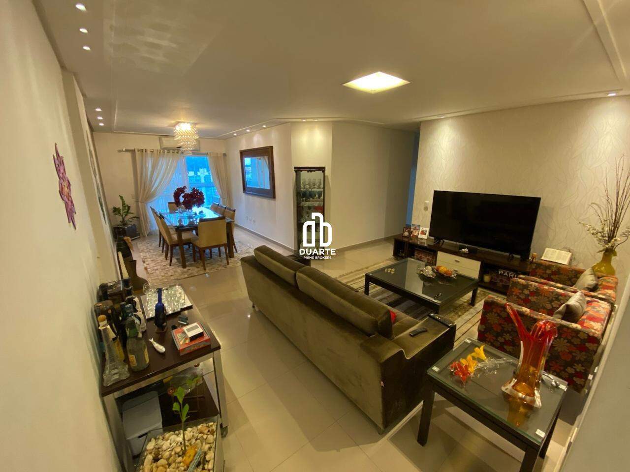 Apartamento à venda no Canto do Forte: 