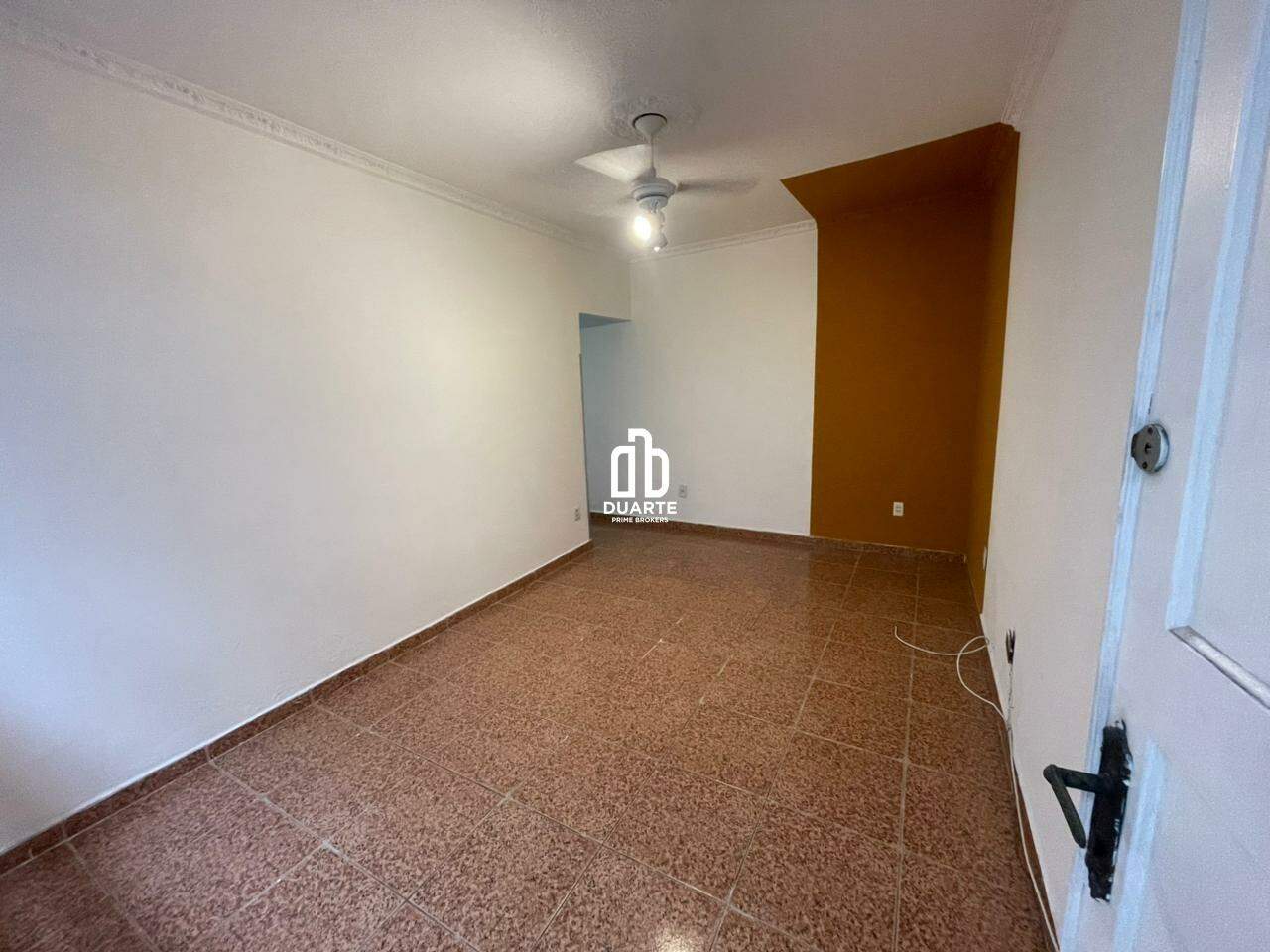 Apartamento à venda no CAMPO GRANDE: 