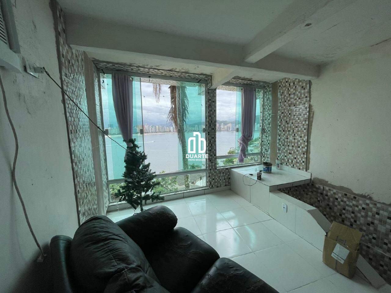 Casa à venda no PARQUE PRAINHA: 