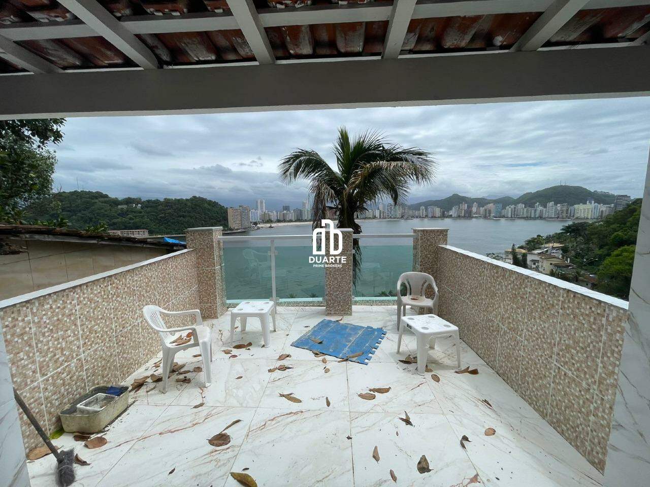 Casa à venda no PARQUE PRAINHA: 