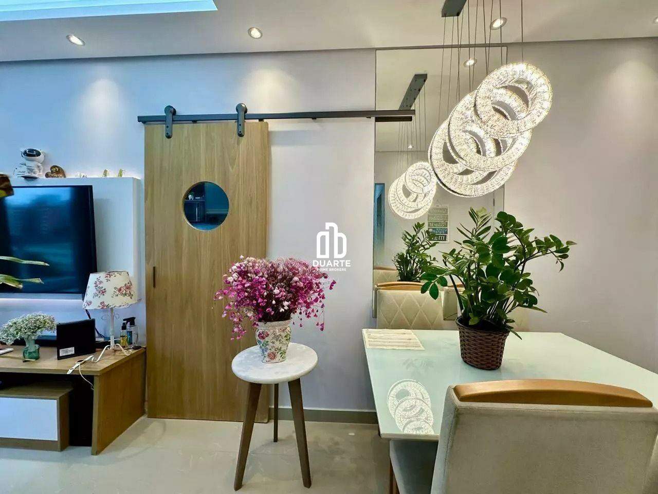 Apartamento à venda no VILA MATHIAS: 