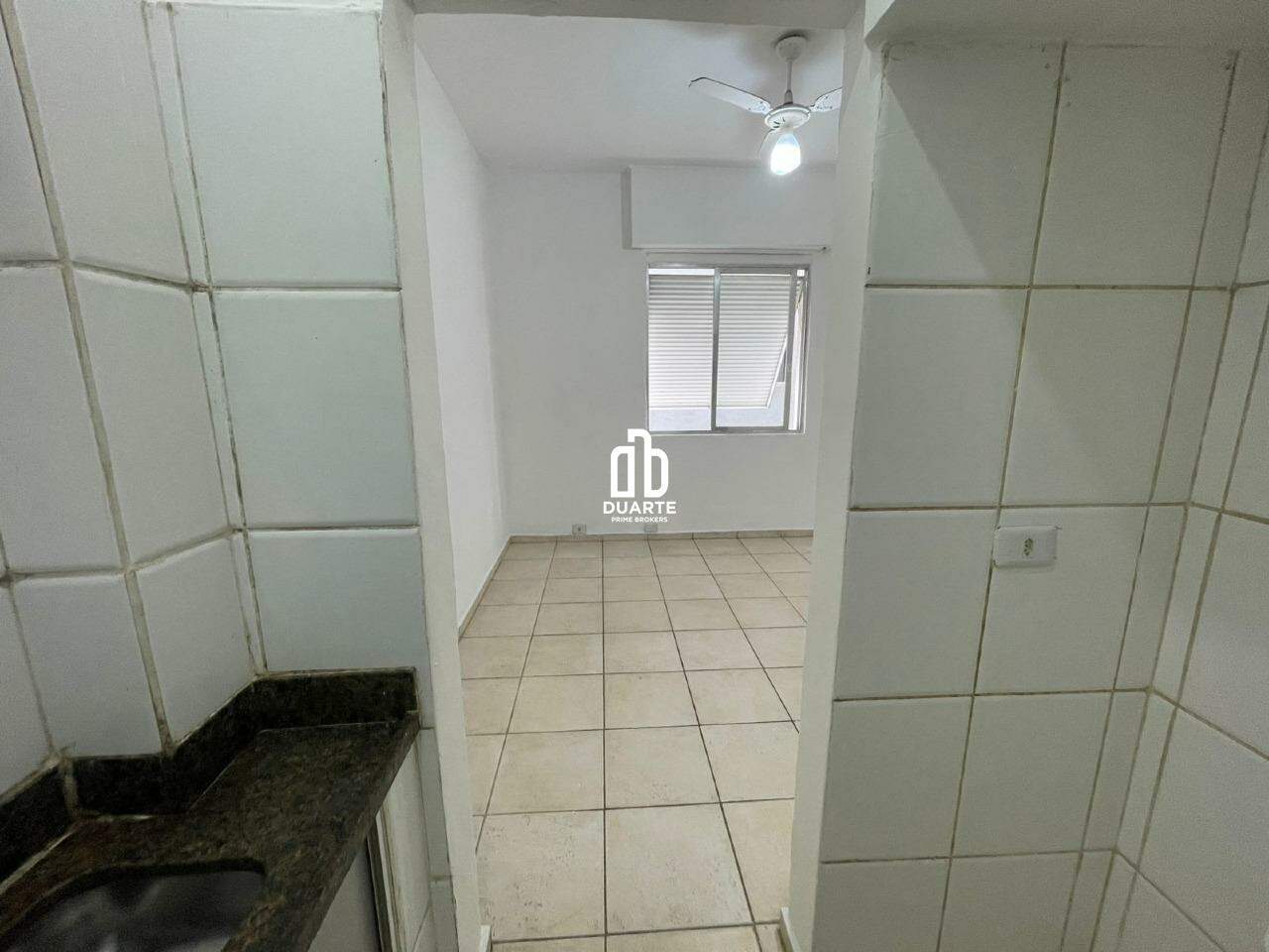 Kitnet à venda no EMBARE: 