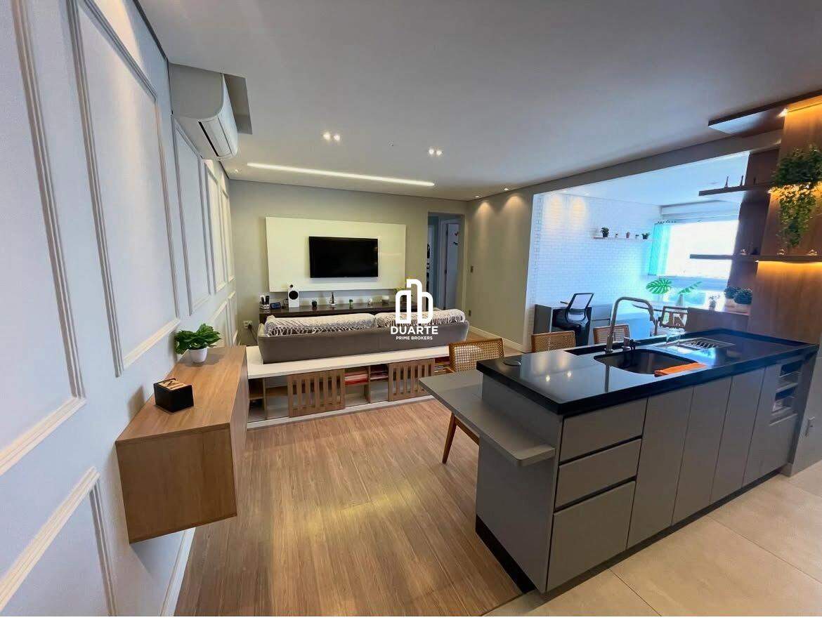 Apartamento à venda no PONTA DA PRAIA: 