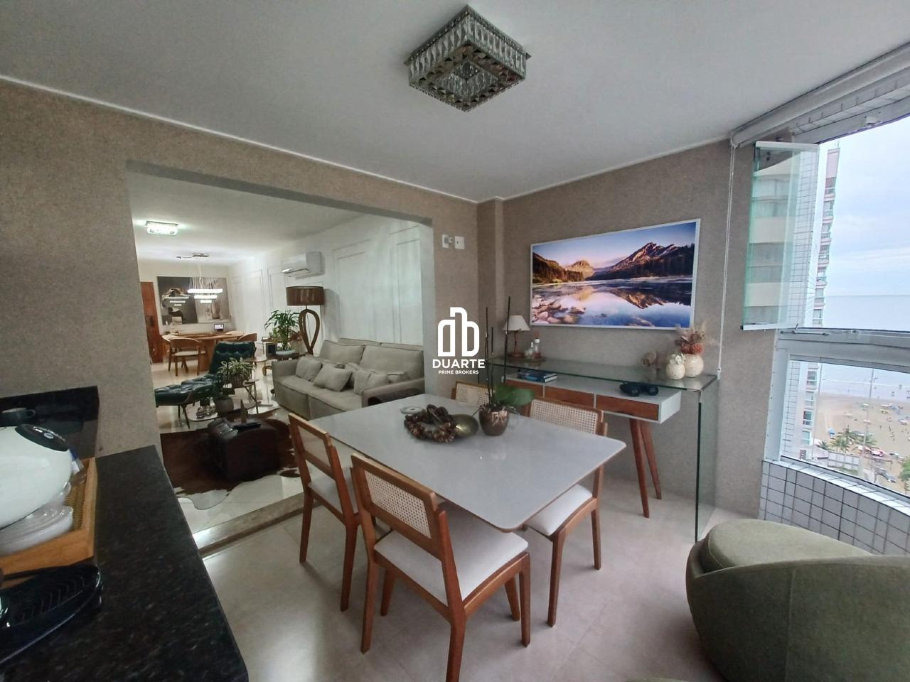 Apartamento à venda no Canto do Forte: 