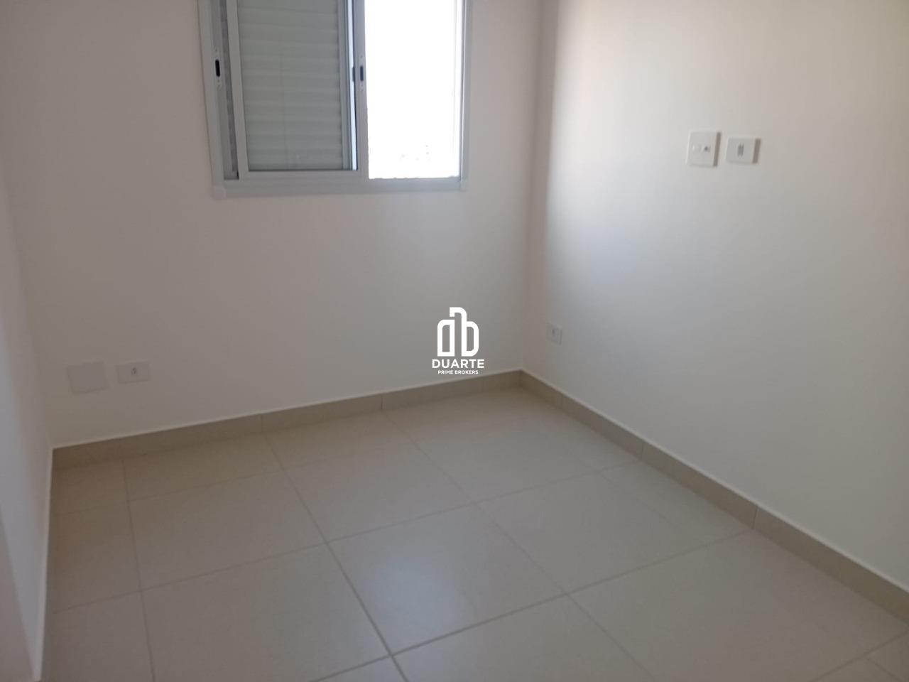 Flat à venda no BOQUEIRÃO: 