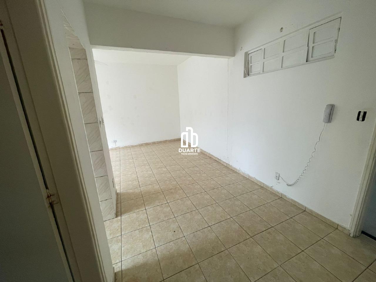 Kitnet à venda no JOSÉ MENINO: 