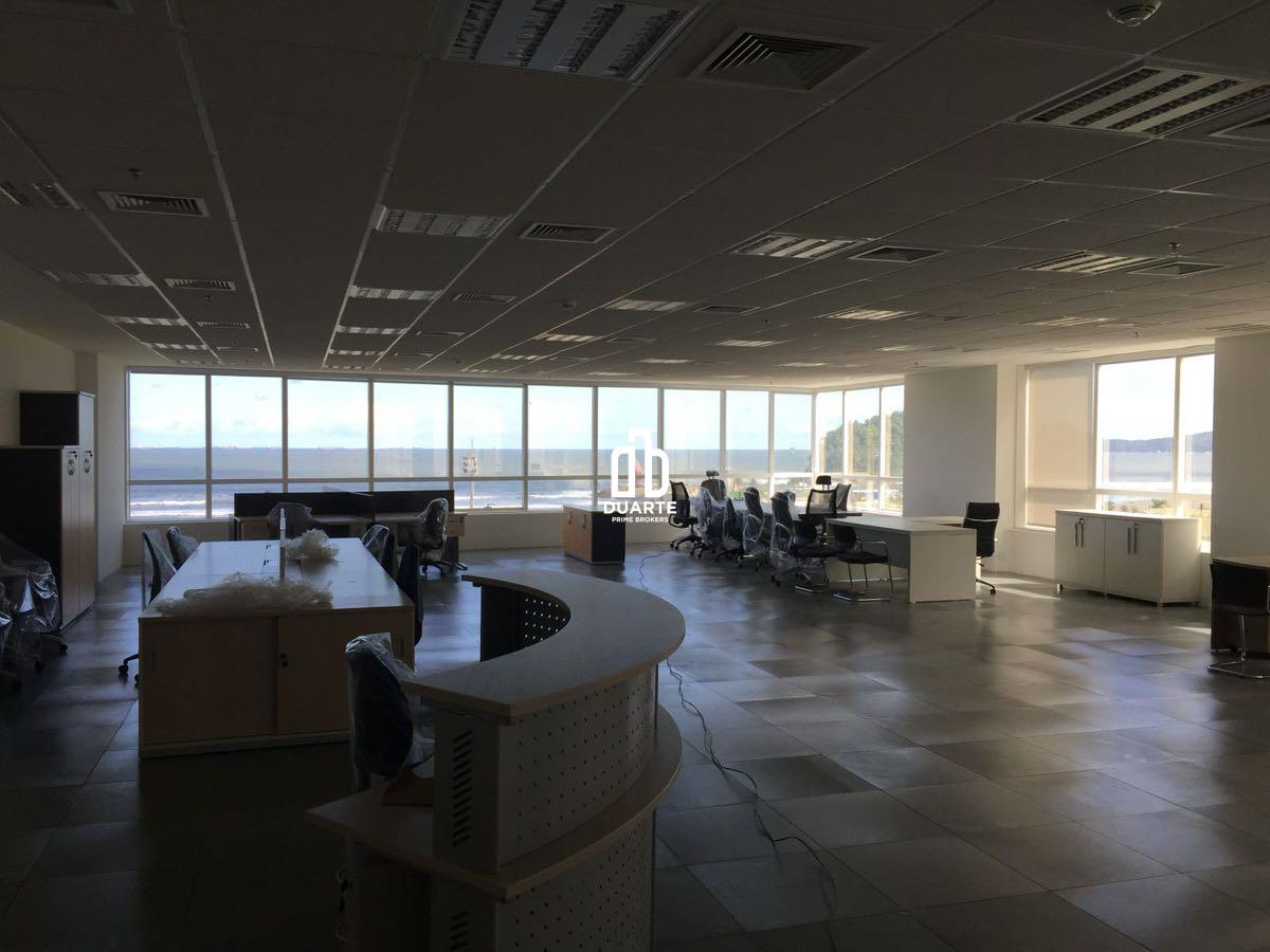 Sala à venda no JOSÉ MENINO: 