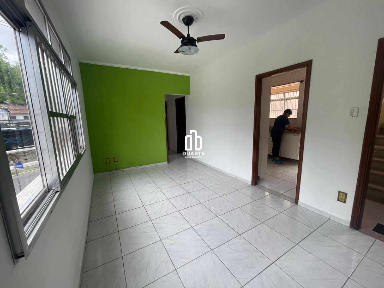 Apartamento - Prédio 3 Aandares à venda no MARAPÉ: 