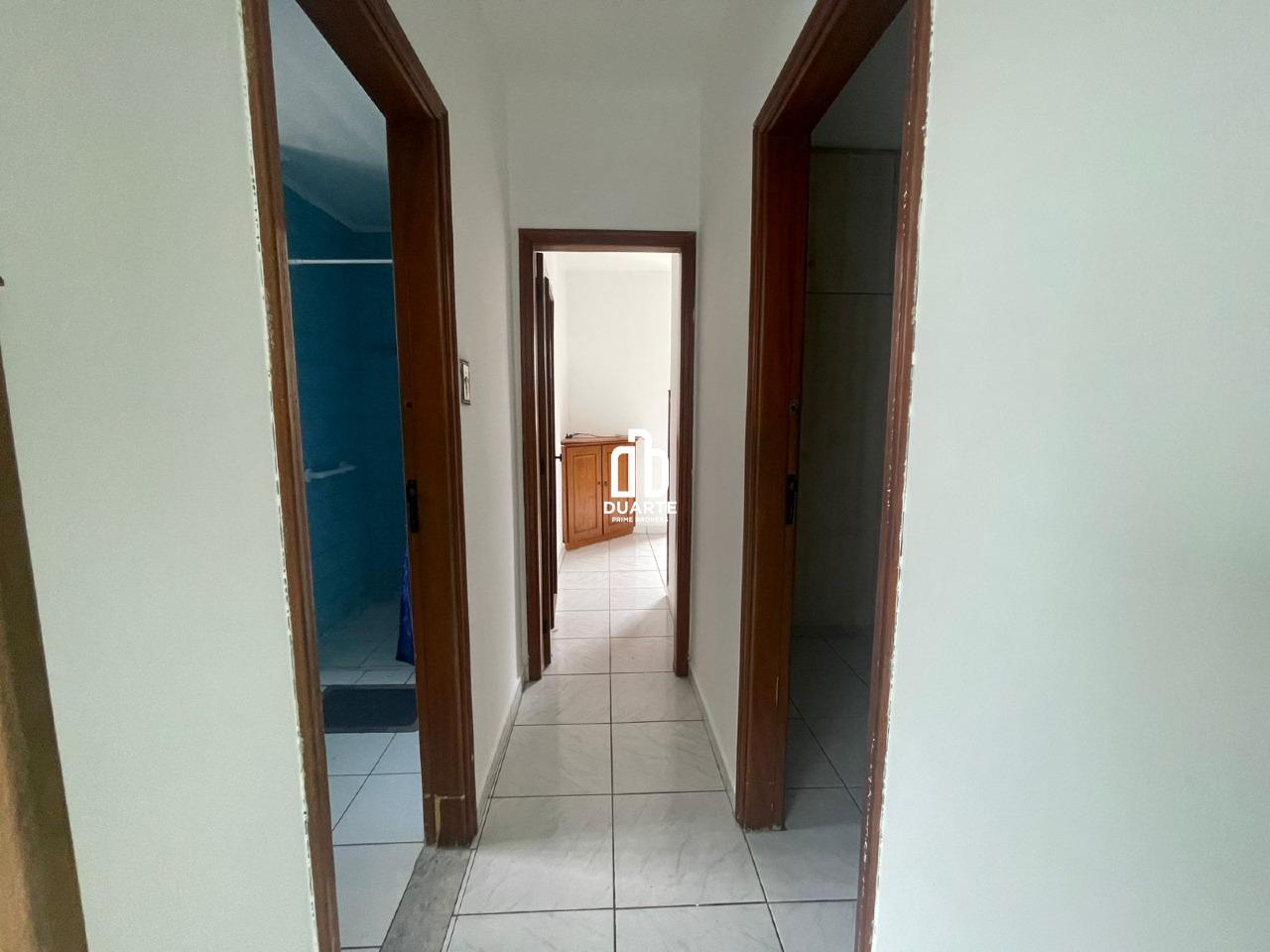 Apartamento - Prédio 3 Aandares à venda no MARAPÉ: 