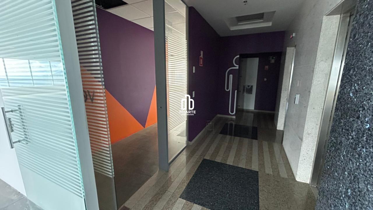 Sala à venda no JOSÉ MENINO: 