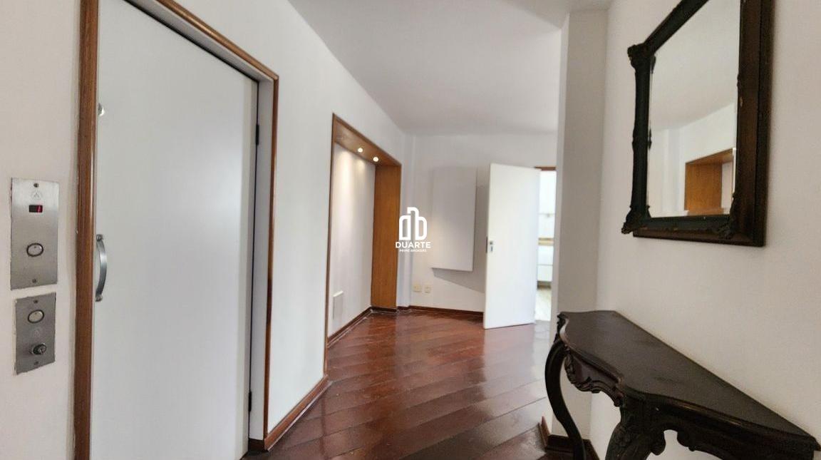 Apartamento à venda no BOQUEIRÃO: 