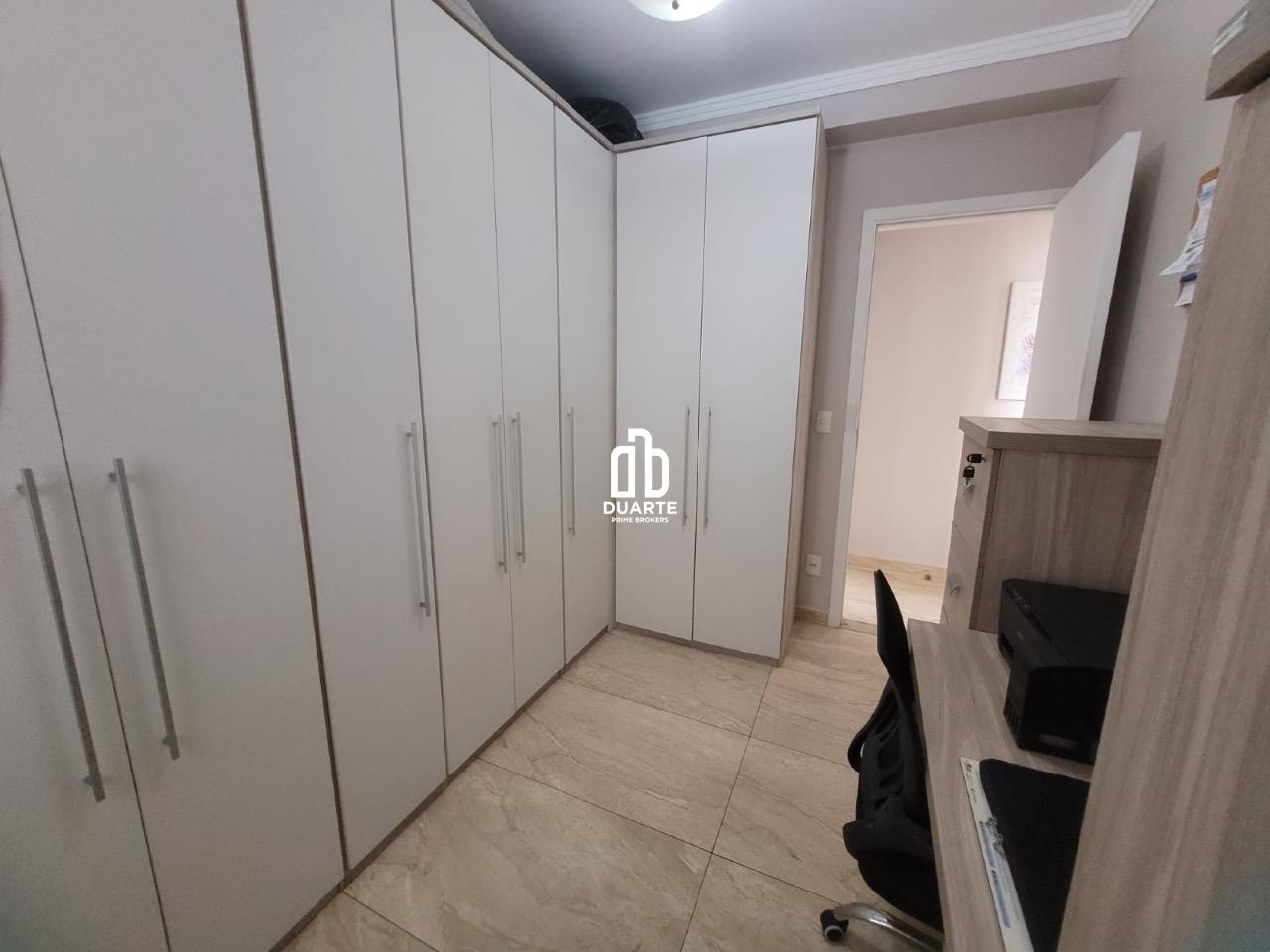 Apartamento à venda no PONTA DA PRAIA: 