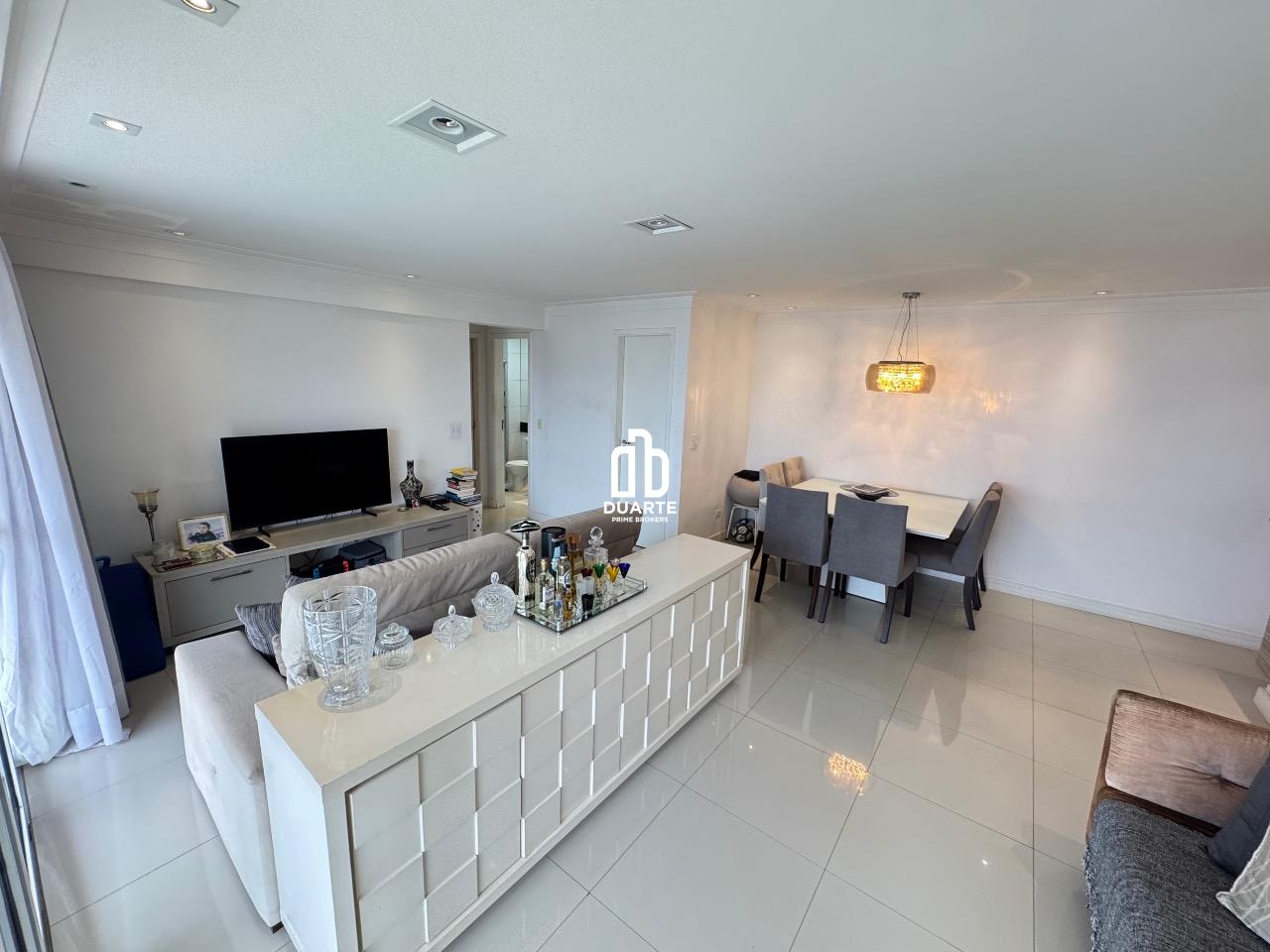 Apartamento à venda no ENCRUZILHADA: 