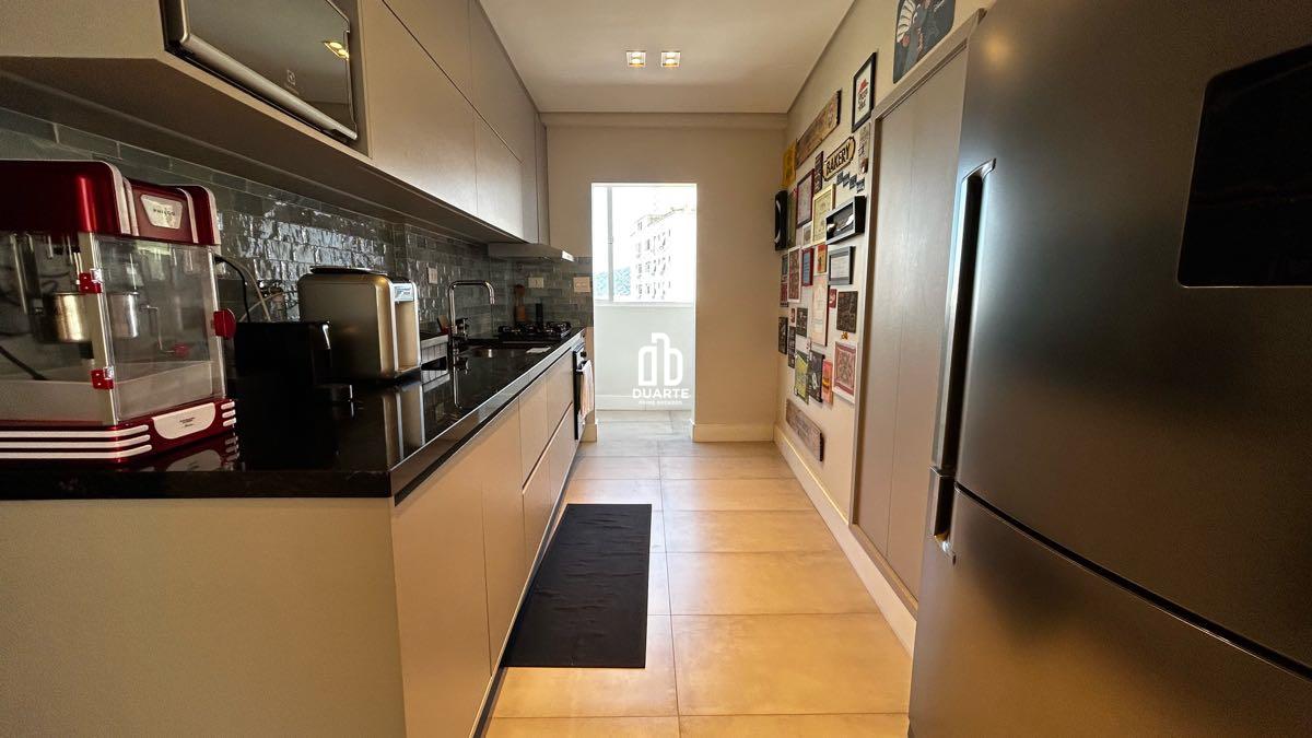 Apartamento à venda no PONTA DA PRAIA: 