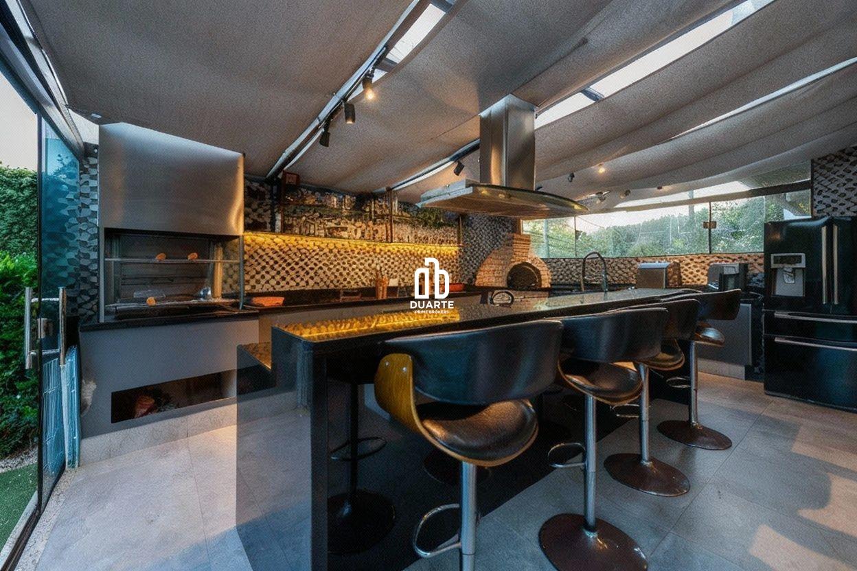 Apartamento à venda no MARAPÉ: 