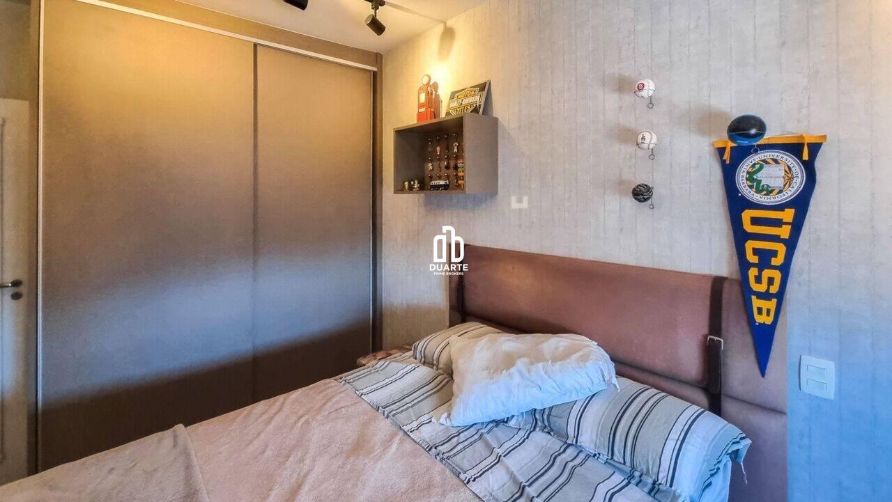 Cobertura à venda no EMBARE: 