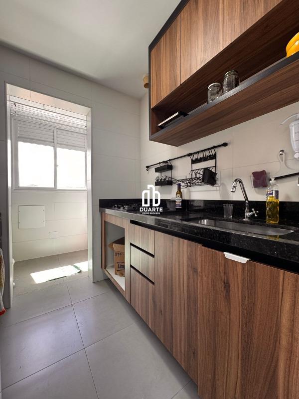 Apartamento à venda no MARAPÉ: 