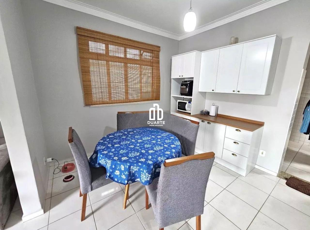 Casa à venda no MARAPÉ: 